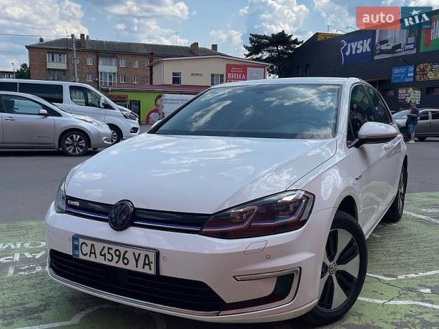Volkswagen E-golf, 2018г. 0.0л. Електро Черкаси в кредит