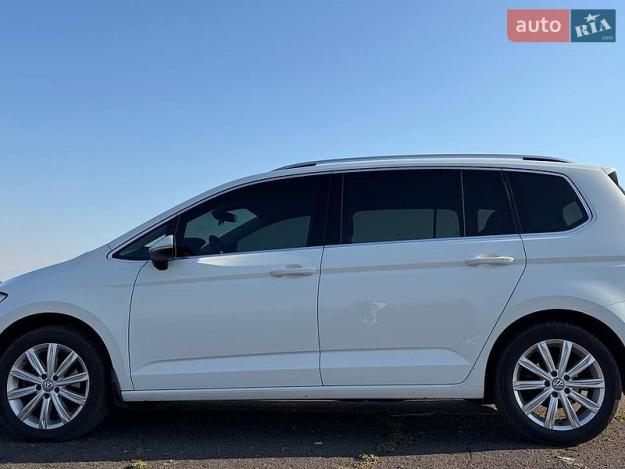 Volkswagen Touran, 2017г. 2.0л. дизель Суми в кредит