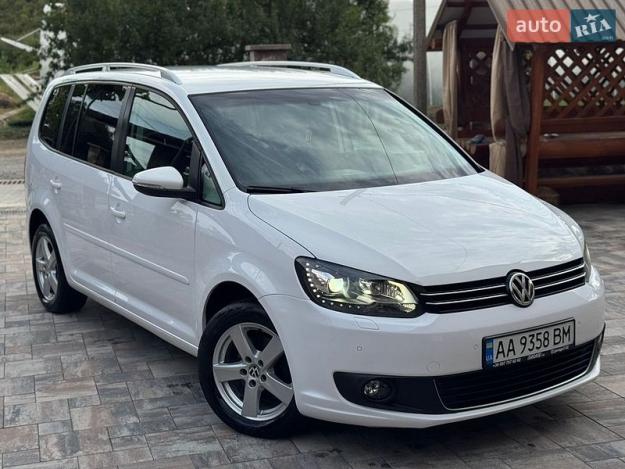 Volkswagen Touran, 2012г. 2.0л. дизель Ужгород в кредит