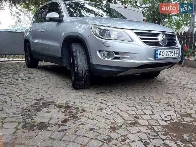 Volkswagen Tiguan, 2009г. 2.0л. дизель Ужгород в кредит