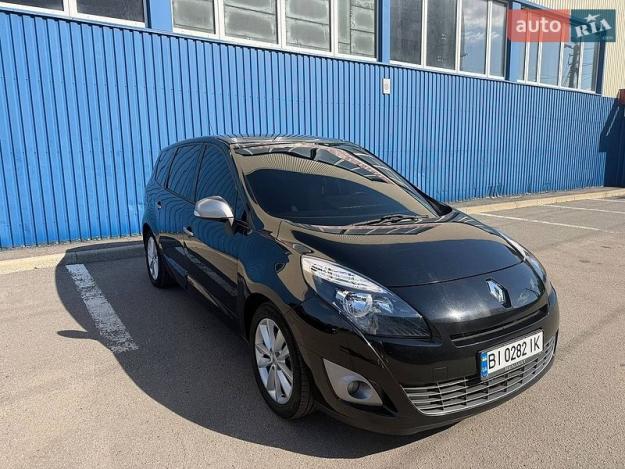 Renault Scenic, 2011г. 1.4л. бензин Полтава в кредит