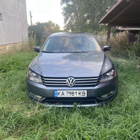 Volkswagen Passat sedan, 2012г. 2.0л. дизель Київ в кредит