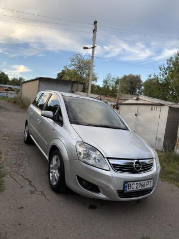 Opel Zafira, 2009г. 1.7л. дизель Чернівці в кредит