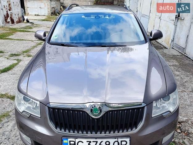 Skoda Superb, 2010г. 2.0л. дизель Київ в кредит