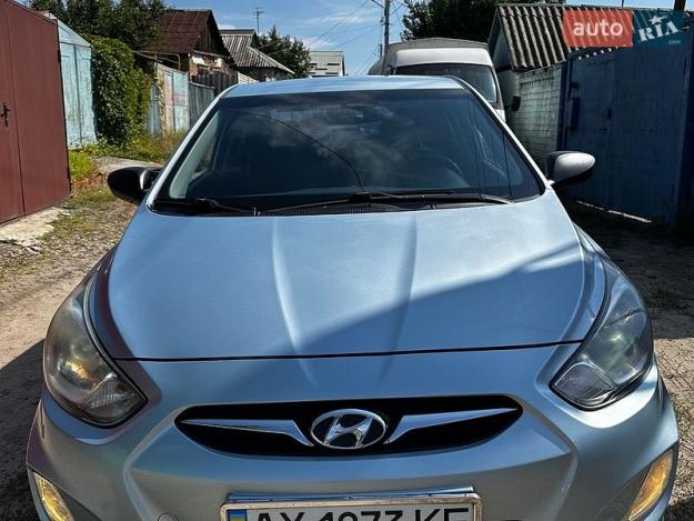 Hyundai Accent, 2013г. 1.4л. гібрид Харків в кредит