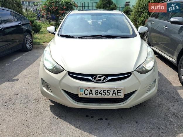 Hyundai Elantra, 2012г. 1.8л. бензин Черкаси в кредит