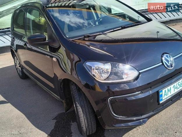 Volkswagen E-up, 2014г. 0.0л. Електро Житомир в кредит