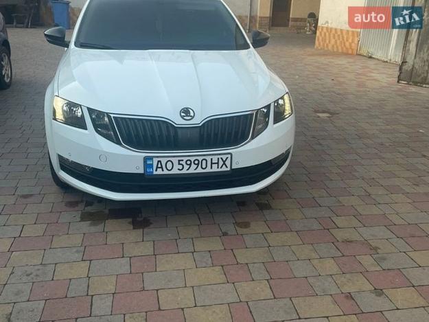 Skoda Octavia, 2017г. 1.6л. дизель Ужгород в кредит