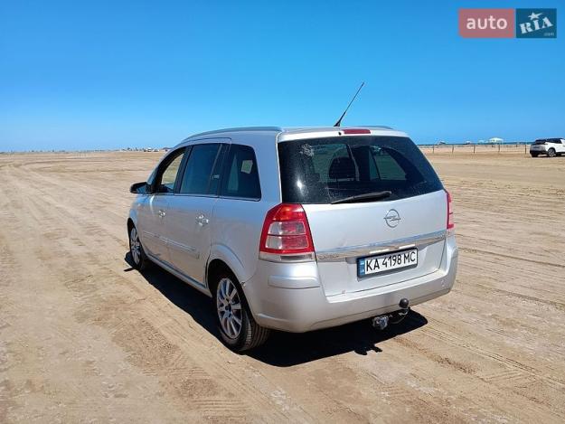 Opel Zafira, 2009г. 1.7л. дизель Київ в кредит