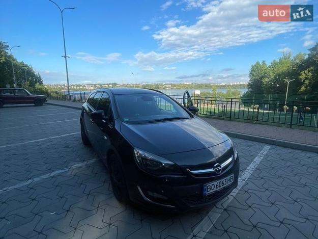 Opel Astra, 2013г. 1.7л. дизель Тернопіль в кредит