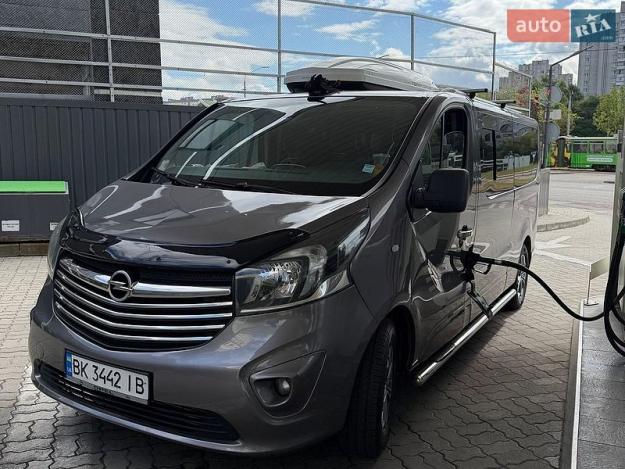 Opel Vivaro, 2018г. 1.6л. дизель Львів в кредит