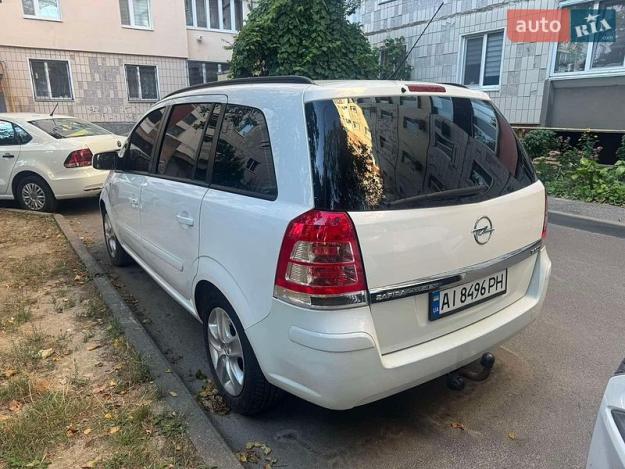 Opel Zafira, 2013г. 1.7л. дизель Київ в кредит