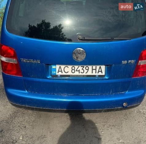 Volkswagen Touran, 2003г. 1.6л. бензин Київ в кредит