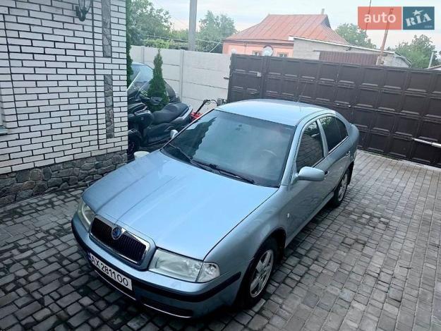 Skoda Octavia, 2004г. 2.0л. бензин Полтава в кредит
