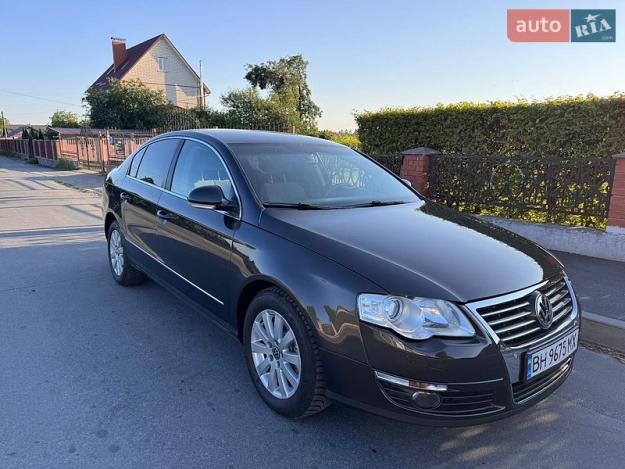 Volkswagen Passat, 2010г. 2.0л. дизель Житомир в кредит