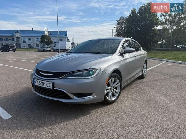 Chrysler 200, 2015г. 2.4л. бензин Житомир в кредит