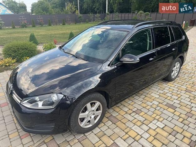 Volkswagen Golf, 2015г. 1.6л. дизель Луцьк в кредит