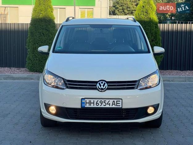 Volkswagen Touran, 2014г. 1.4л. гібрид Одеса в кредит