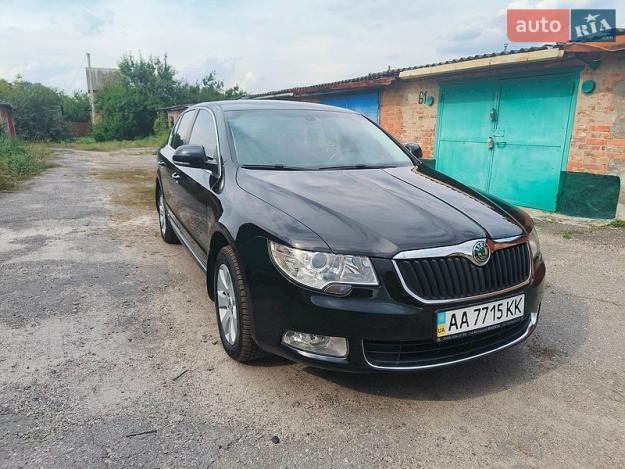 Skoda Superb, 2013г. 1.8л. бензин Полтава в кредит