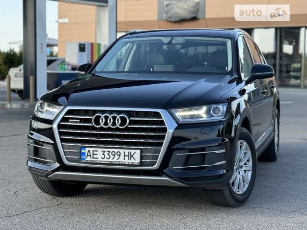 Audi Q7, 2016г. 2.0л. бензин Дніпро в кредит