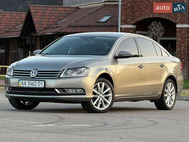 Volkswagen Passat, 2013г. 1.8л. бензин Київ в кредит