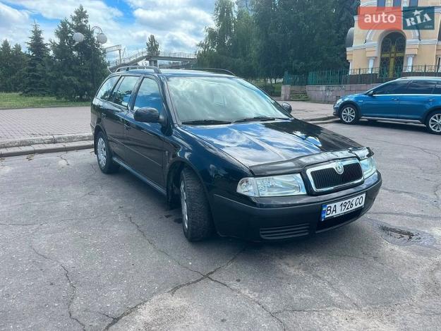 Skoda Octavia, 2010г. 1.6л. бензин Полтава в кредит