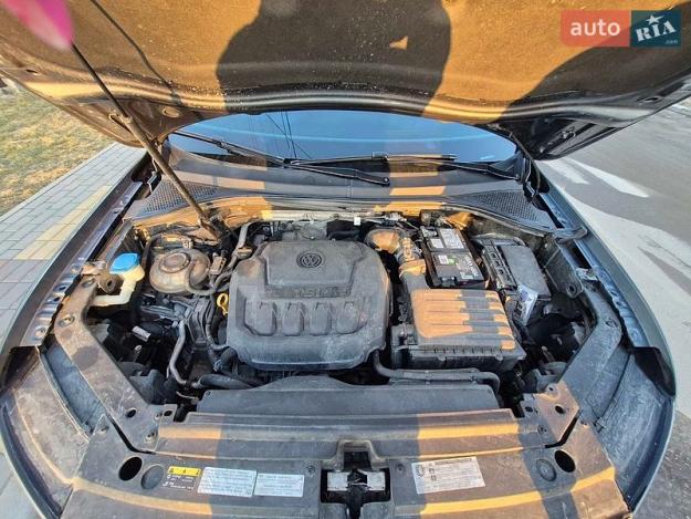 Volkswagen Touran, 2014г. 2.0л. дизель Київ в кредит