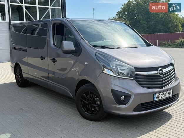 Opel Vivaro, 2015г. 1.6л. дизель Черкаси в кредит