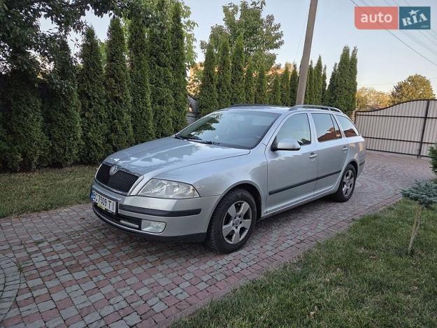 Skoda Octavia, 2007г. 1.6л. бензин Львів в кредит