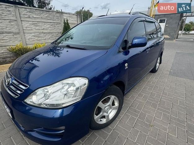 Toyota Avensis verso, 2005г. 2.0л. дизель Вінниця в кредит
