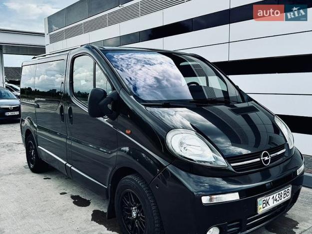 Opel Vivaro, 2004г. 1.9л. дизель Рівне в кредит