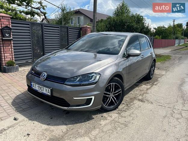 Volkswagen E-golf, 2015г. 0.0л. Електро Івано-Франківськ в кредит