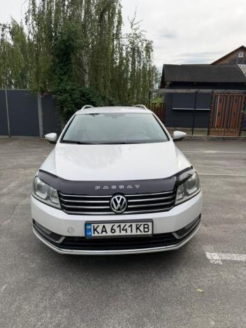 Volkswagen Passat hatchback, 2013г. 1.4л. гібрид Київ в кредит