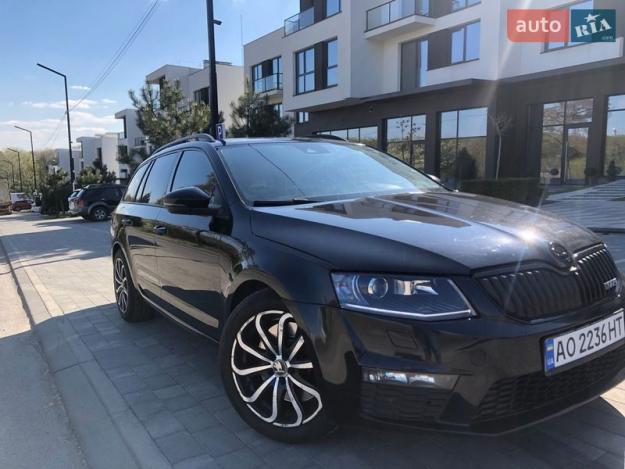 Skoda Octavia, 2015г. 2.0л. дизель Ужгород в кредит