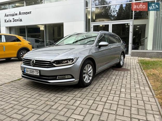 Volkswagen Passat, 2018г. 2.0л. дизель Київ в кредит