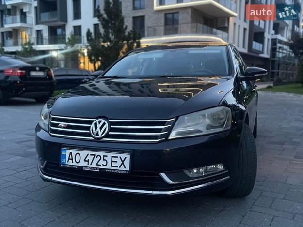 Volkswagen Passat, 2012г. 1.8л. бензин Ужгород в кредит