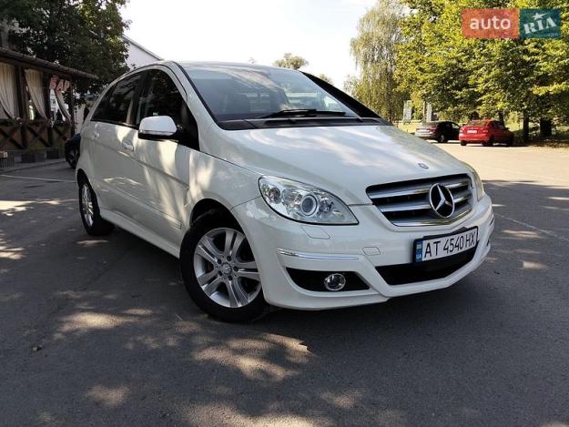 Mercedes-benz B 180, 2011г. 1.7л. бензин Івано-Франківськ в кредит