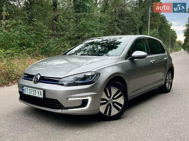 Volkswagen E-golf, 2017г. 0.0л. Електро Київ в кредит