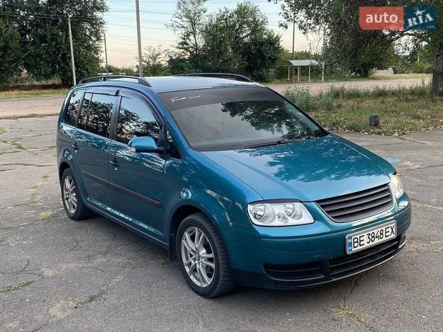 Volkswagen Touran, 2004г. 1.6л. бензин Миколаїв в кредит