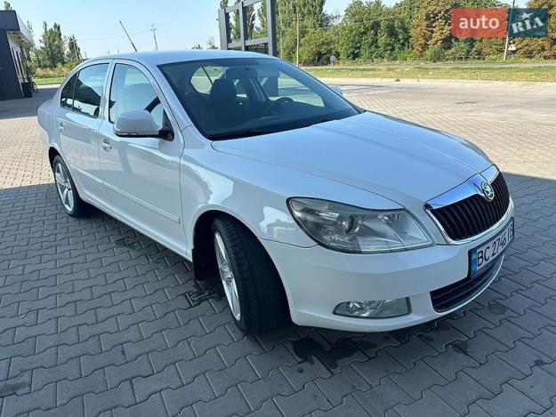 Skoda Octavia, 2009г. 1.6л. бензин Київ в кредит