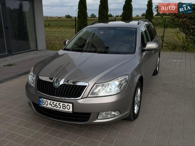 Skoda Octavia, 2011г. 2.0л. дизель Тернопіль в кредит