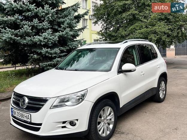 Volkswagen Tiguan, 2009г. 2.0л. бензин Рівне в кредит