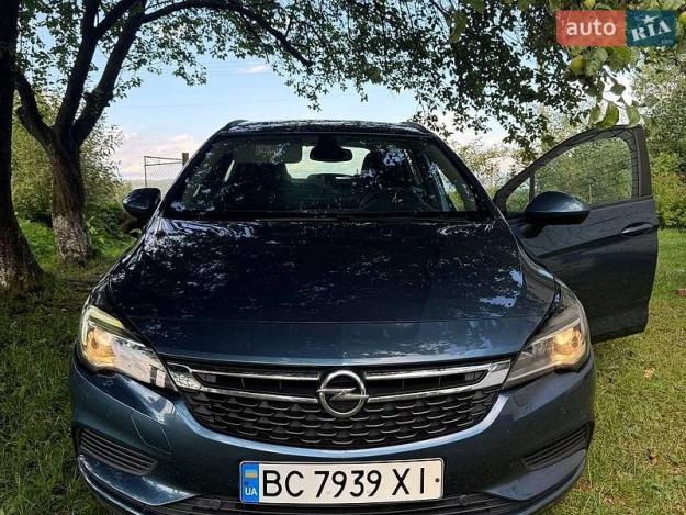 Opel Astra, 2016г. 1.6л. дизель Львів в кредит
