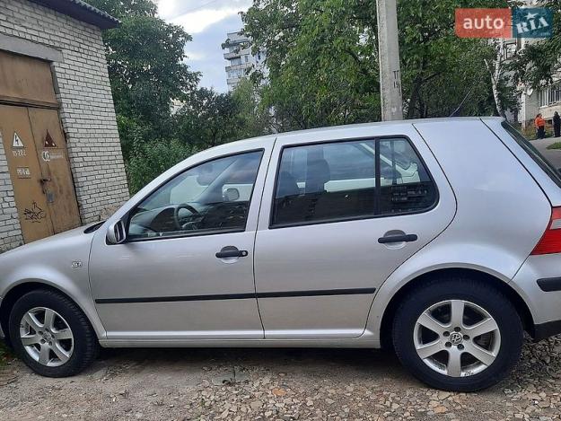 Volkswagen Golf, 2003г. 1.4л. бензин Івано-Франківськ в кредит