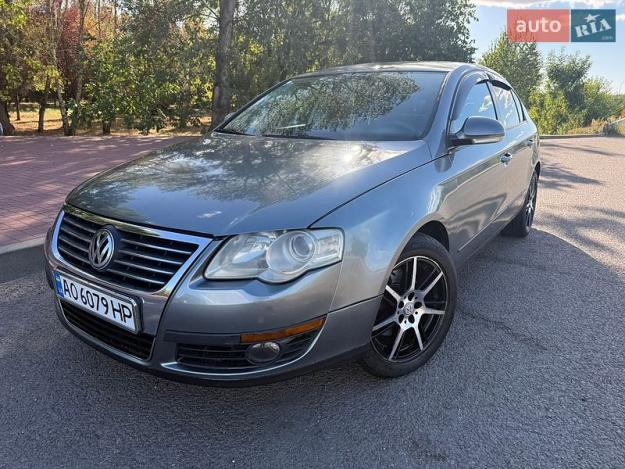 Volkswagen Passat, 2005г. 2.0л. дизель Ужгород в кредит
