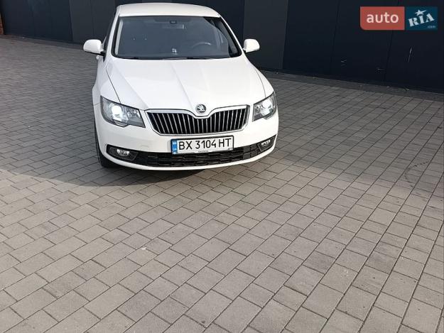 Skoda Superb, 2014г. 1.8л. бензин Хмельницький в кредит