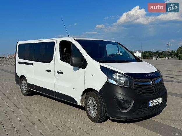 Opel Vivaro, 2015г. 1.6л. дизель Дніпро в кредит
