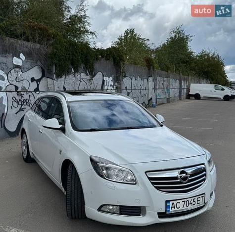 Opel Insignia, 2012г. 2.0л. дизель Луцьк в кредит