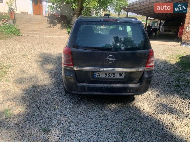 Opel Zafira, 2012г. 1.7л. дизель Івано-Франківськ в кредит