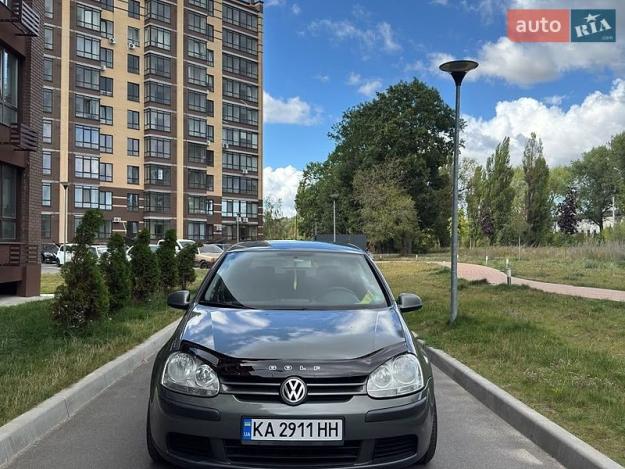 Volkswagen Golf, 2004г. 1.6л. бензин Чернігів в кредит